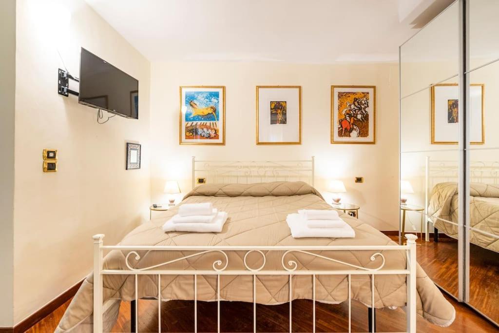 Araba Fenice Apartments - Bari Centro Bagian luar foto