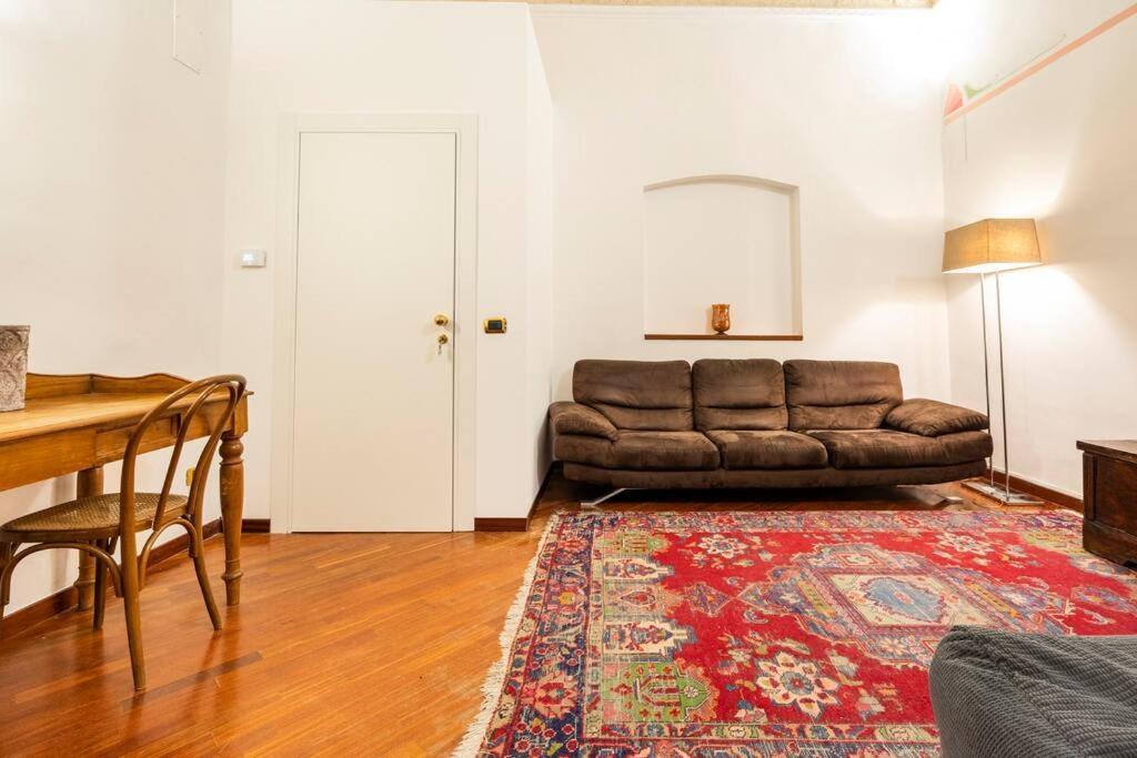 Araba Fenice Apartments - Bari Centro Bagian luar foto
