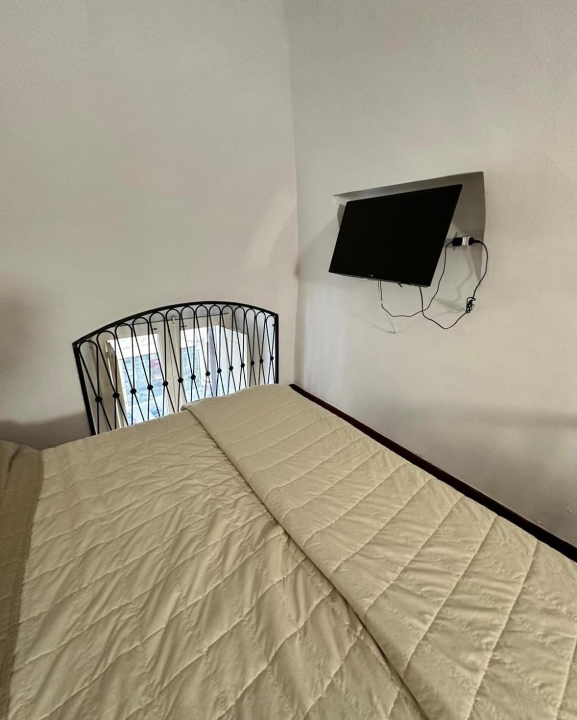 Araba Fenice Apartments - Bari Centro Bagian luar foto