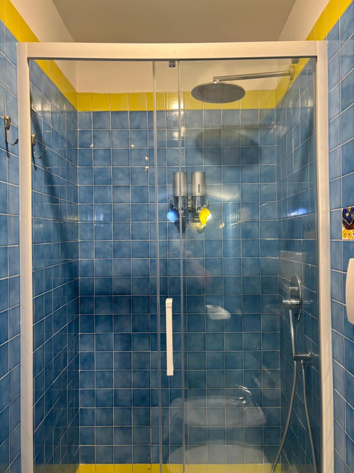 Araba Fenice Apartments - Bari Centro Bagian luar foto